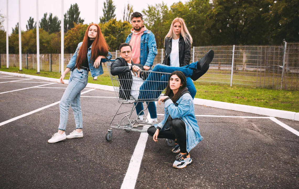 Delamibrands' Case Study Featured Image Background